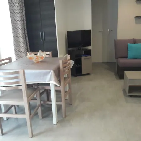 Bonne Anse Mobil-homes Climatises 4* La Palmyre